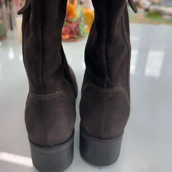 EUC La Canadienne woman’s passion boot brown suede Midcalf Boots SZ 7.5