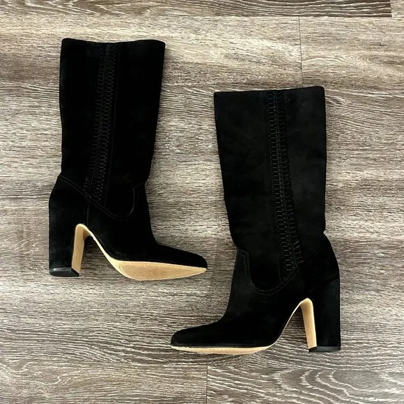 EUC Vince Camuto Coranna Black Suede Knee High Boots Size 8.5M Heel Fringe Boho