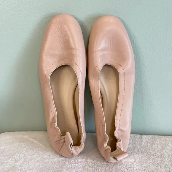 Everlane Women's Tan Slip On Elastic Back Round Toe Leather Flat Shoes Size 7