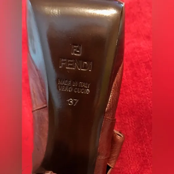 FENDI COGNAC JARDIN PLATFORM LEATHER MARYJANE PUMPS SZ 37 (7)