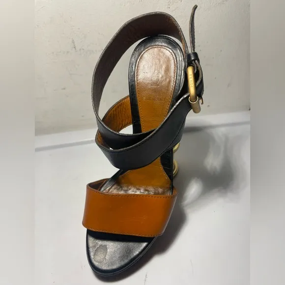 FENDI shoes / FENDI platform heels / colors black / brown sz 38 as is