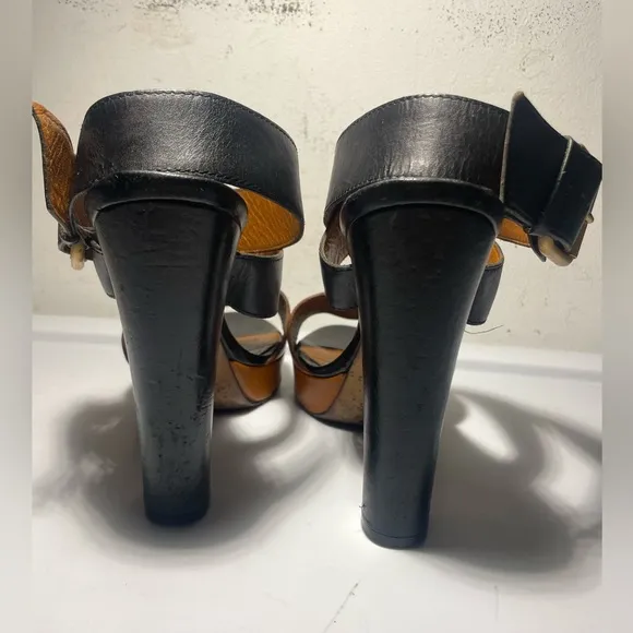 FENDI shoes / FENDI platform heels / colors black / brown sz 38 as is