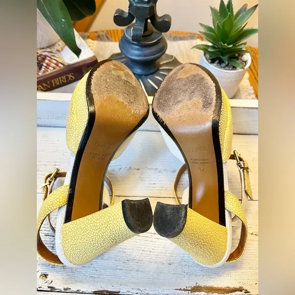 Fendi White Yellow Stingray Embossed Leather Ankle Strap Platform Sandal
