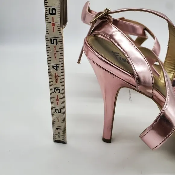 Fioni Platform Heels Size 8 Shoes Silver Purple