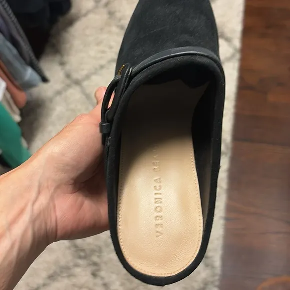 🔥🔥FIRE SALE 🔥🔥VERONICA BEARD Black Suede Clogs with Gold Accents