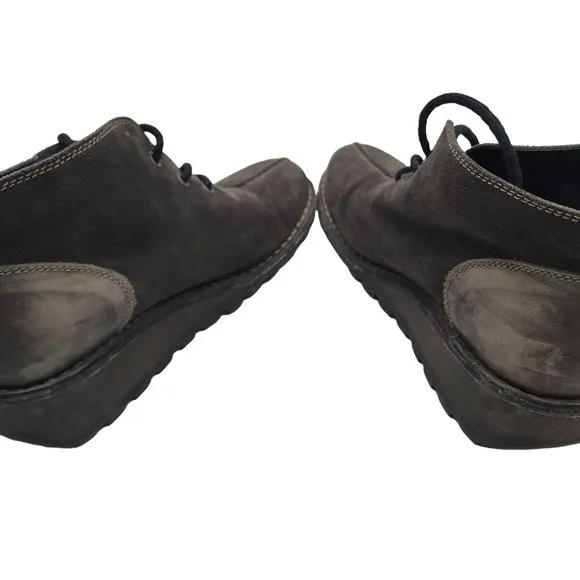 Fly London Mens suede ankle boots size  41