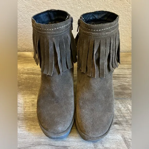 Fly London Yagi Sludge Fringe Suede Wedge Ankle Boots