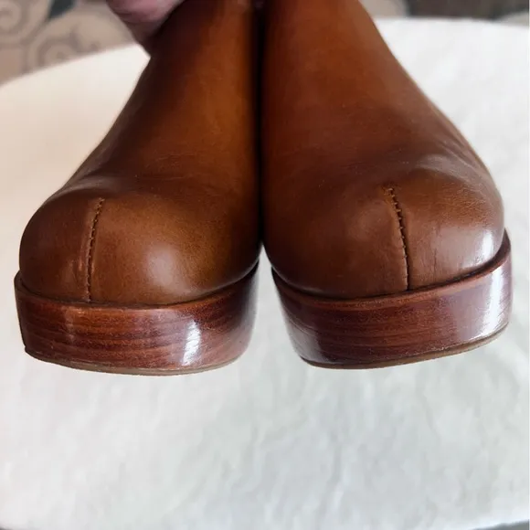 Fortress Ava Clog Mule in Whiskey Size 40