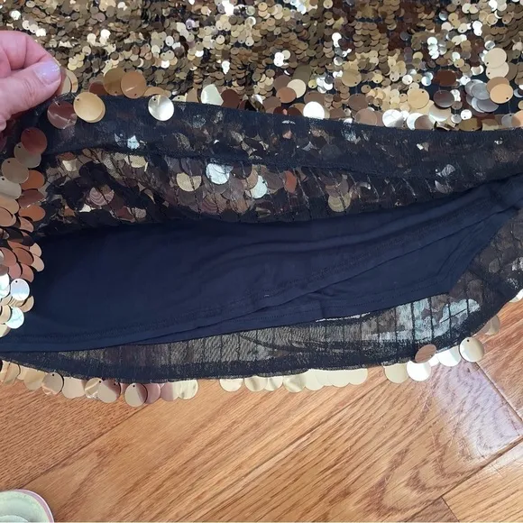 Free People Can't Get Enough Sequin Mini Skirt in Gold asymmetrical skirt Size 8