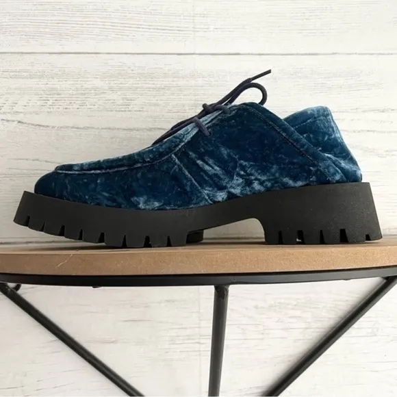 Free People Convertible Velvet Oxford Shoes in Disco Indigo Blue Size 37