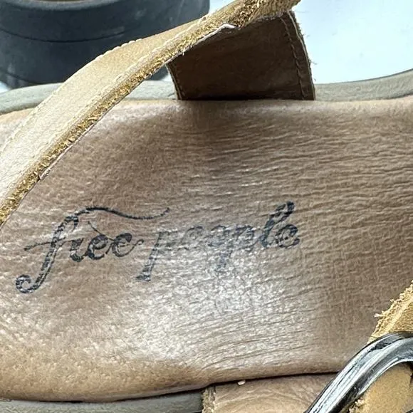 FREE PEOPLE Delaney Fisherman Platform Sandals Leather Dark Sand