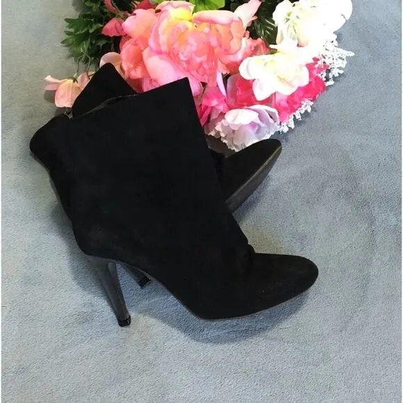 Free People high heeled suede ankle boots with  inside zipper size 41 (US 10)