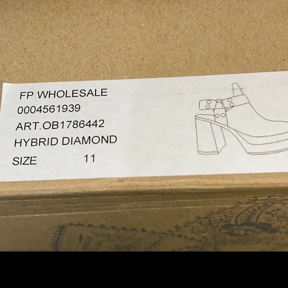 Free People Hybrid  Leather Shoes (9.5 - S4) (11 -S5)