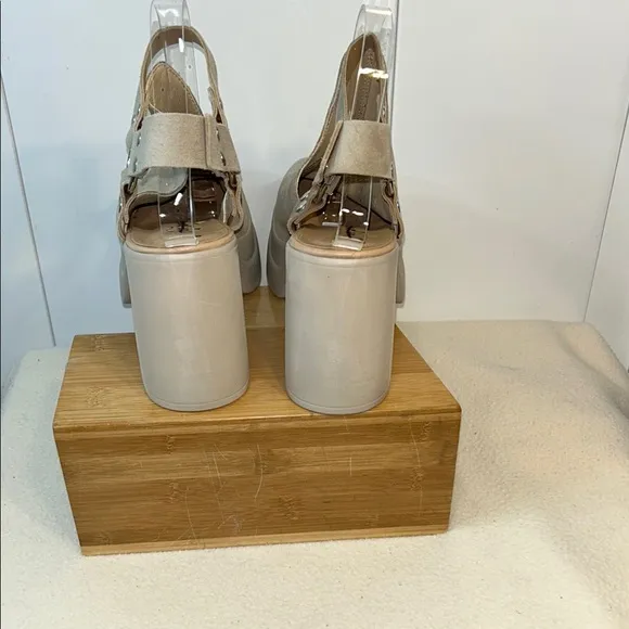 Free People Hybrid  Leather Shoes (9.5 - S4) (11 -S5)