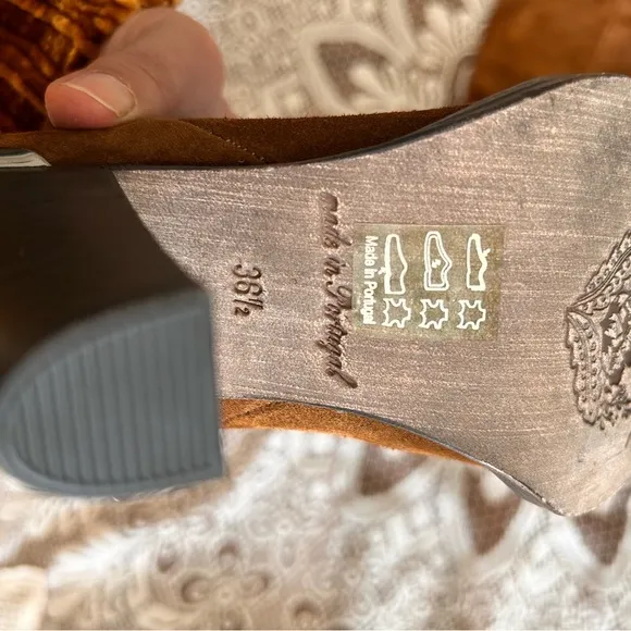 Free People suede boots