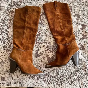 Free People suede boots