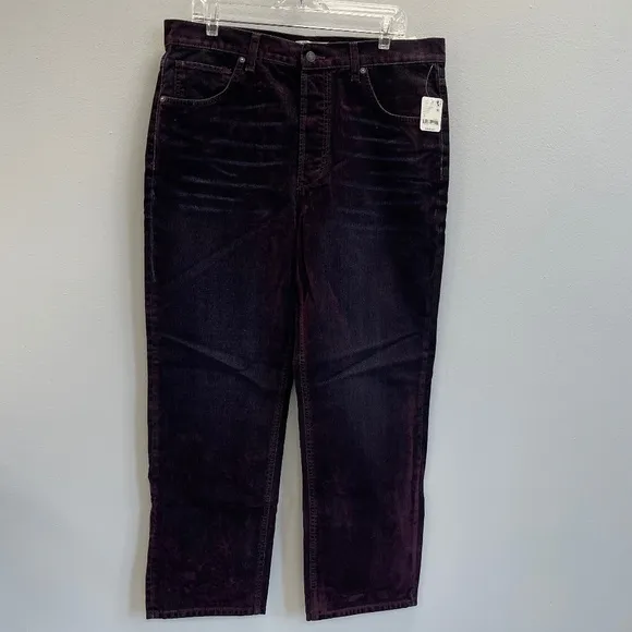 Free People We The Free First Class Relaxed Mulberry Flock Jeans - Size 31 - NWT