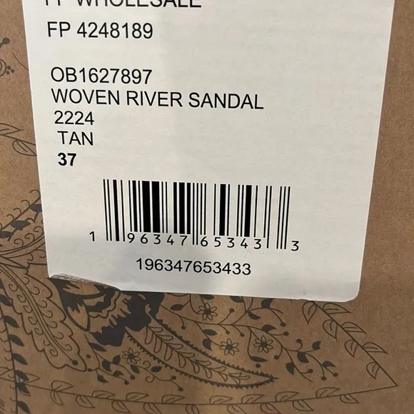 FREE PEOPLE Woven River Sandals Tan New in Box Size 7