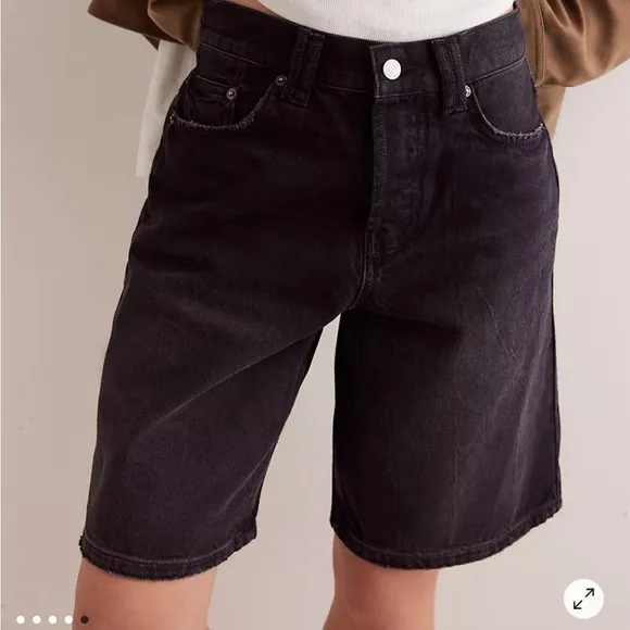 Free People/We the Free Montana Shorts in Lights Out Size 31. NWT