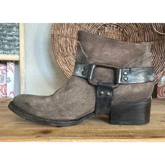 Freebird by Steven Phlow Ankle Boots