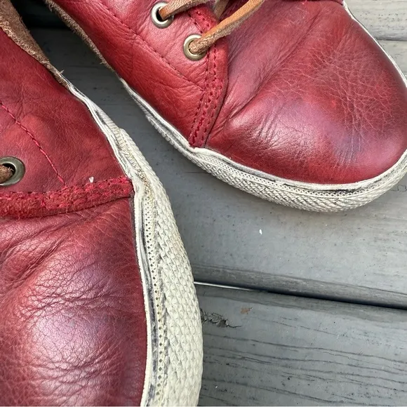 Frye Chambers Low-Lace Shoes in Red Leather size 11
