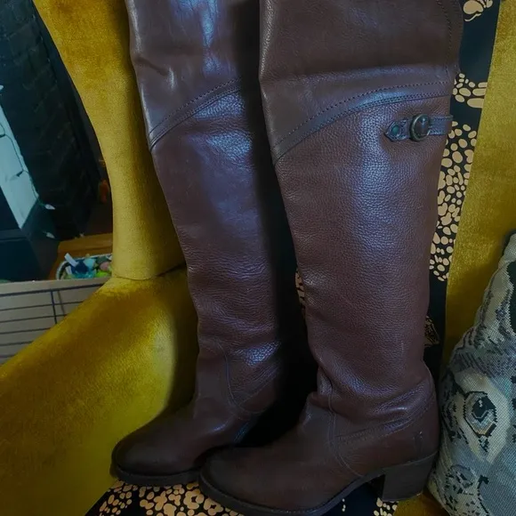 Frye Classic Jane Leather Boots