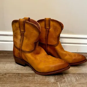 FRYE Cognac Leather Western Boots with Distressed Finish brand new.