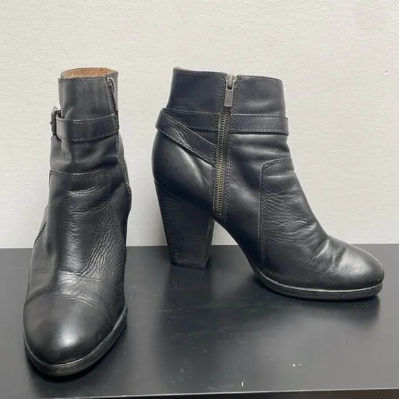Frye Patty Riding Bootie Leather Heeled Ankle Boots Black Classic Western 10
