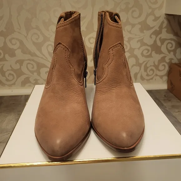 Frye Tan Ankle Boots Western Style