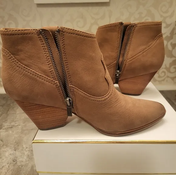 Frye Tan Ankle Boots Western Style