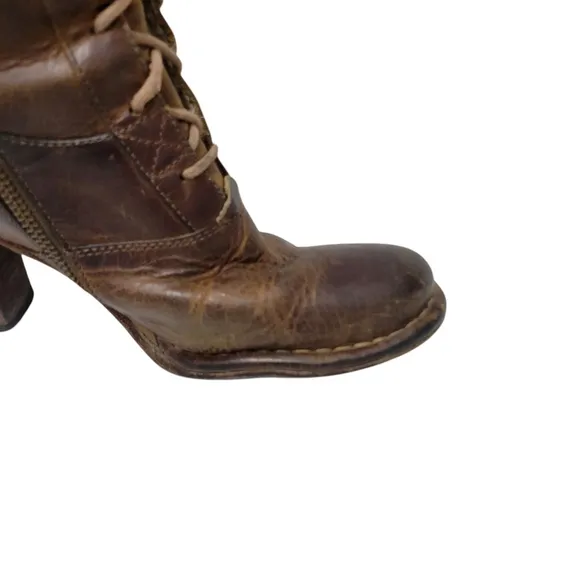 Frye Villager Lace-Up Handmade Genuine Leather Boots Women's Size 6M Pre-owned
