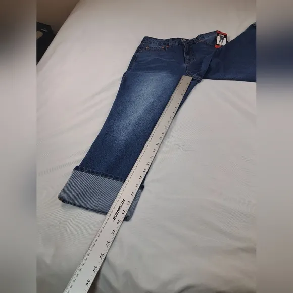 Frye Women's High-Rise Cuffed Crop Jeans Amari Wash Size 8/29 NWT