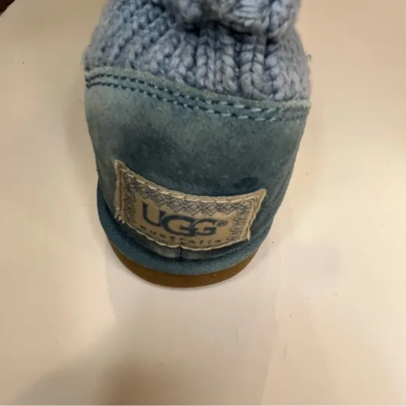 Genuine Ugg Australia Classic Women’s Crochet Tall Boots Size 7 Blue Wool Insole