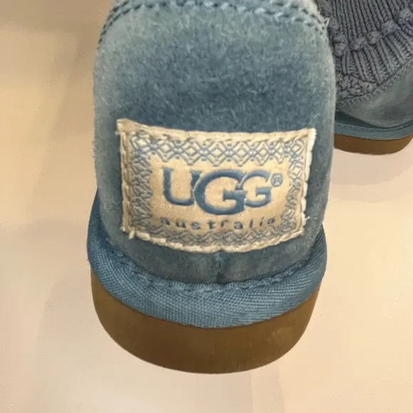 Genuine Ugg Australia Classic Women’s Crochet Tall Boots Size 7 Blue Wool Insole