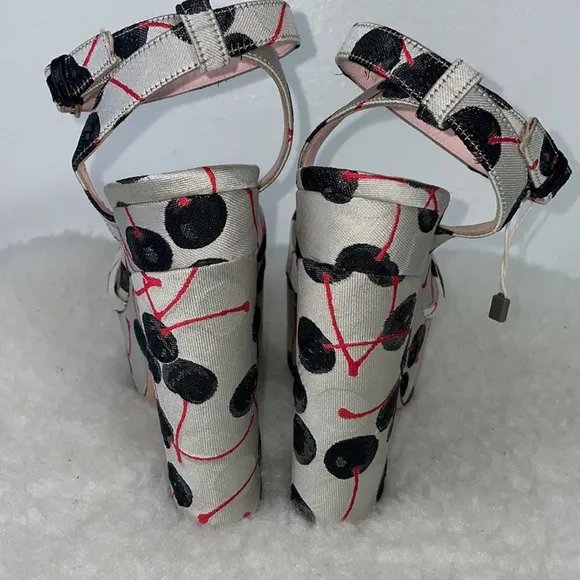 🍒GIAMBATTISTA CHERRY JACQUARD PLATFORM HEELS🍒