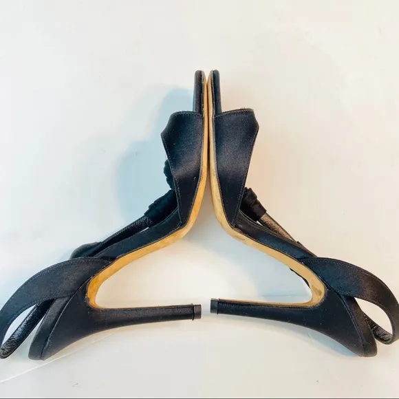 Giambattista Valli black satin sandals 37.5