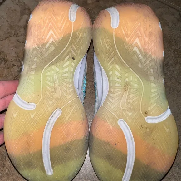 Girls Nike Giannis Immortality Shoes, Size 3Y