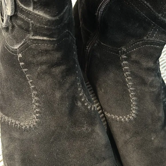 GORGEOUS MARK NASON SUEDE ANKLE BOOT. Jet Black. Size 12. EXCELLENT CONDITION!