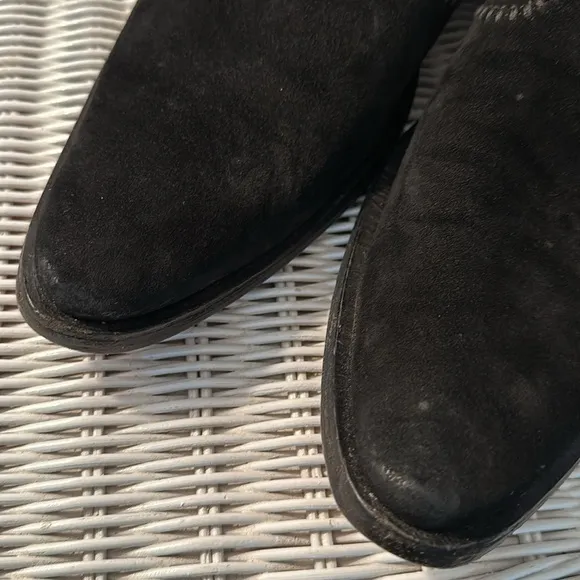 GORGEOUS MARK NASON SUEDE ANKLE BOOT. Jet Black. Size 12. EXCELLENT CONDITION!