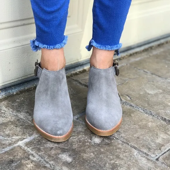 Gray Cut Out Buckle Pointy Toe Ankle Booties