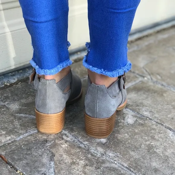 Gray Cut Out Buckle Pointy Toe Ankle Booties