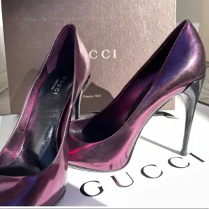 Gucci Glow Light Mirto Shoes