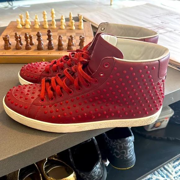 Gucci Shoes Rare (Authentic)