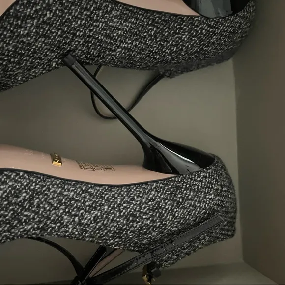 Gucci Tweed and leather Heels