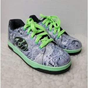 HEELYS Split Glow Wheely Skate Shoes Size 6 Glow In Dark Moon Stars
