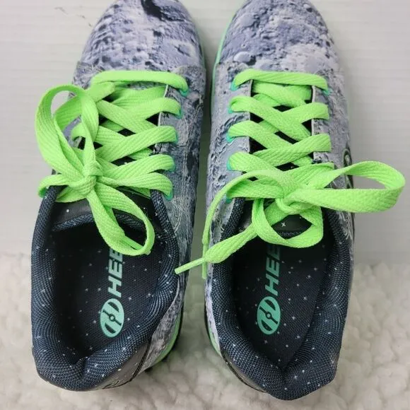 HEELYS Split Glow Wheely Skate Shoes Size 6 Glow In Dark Moon Stars
