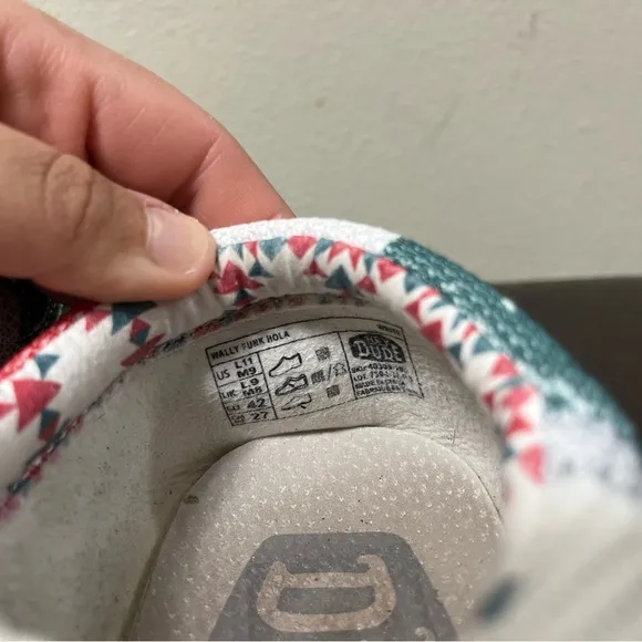 Hey Dude Mexican Flag Wally Funk Break Hola Hecho Mexico HTF Shoes Size M9 W11