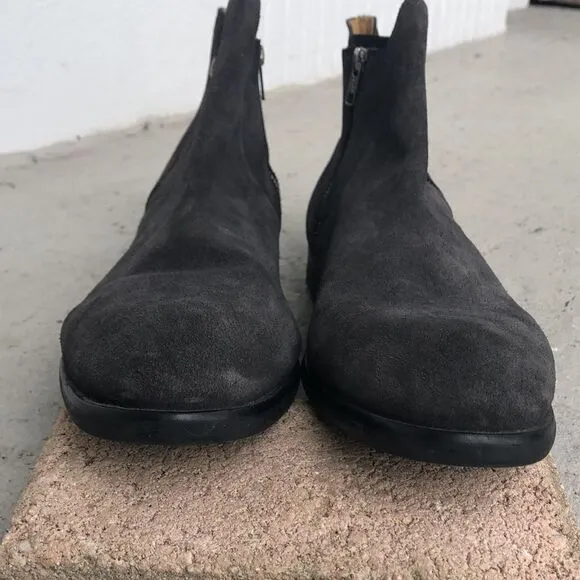 H London Chelsea boots