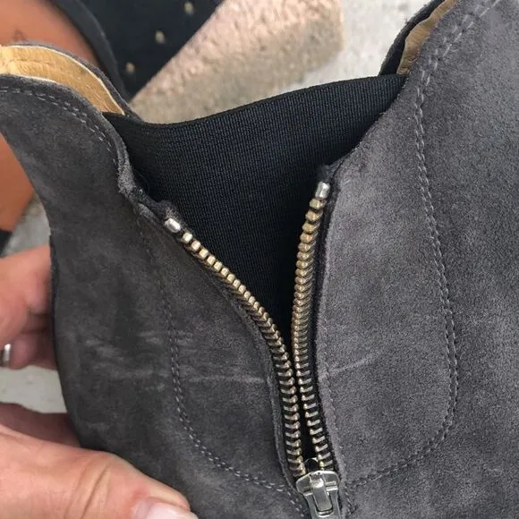 H London Chelsea boots