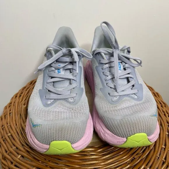 Hoka One WOMEN'S ARAHI 7 GULL/PINK TWILIGHT Size 7 1/2 Sneaker Shoes 7.5 Running